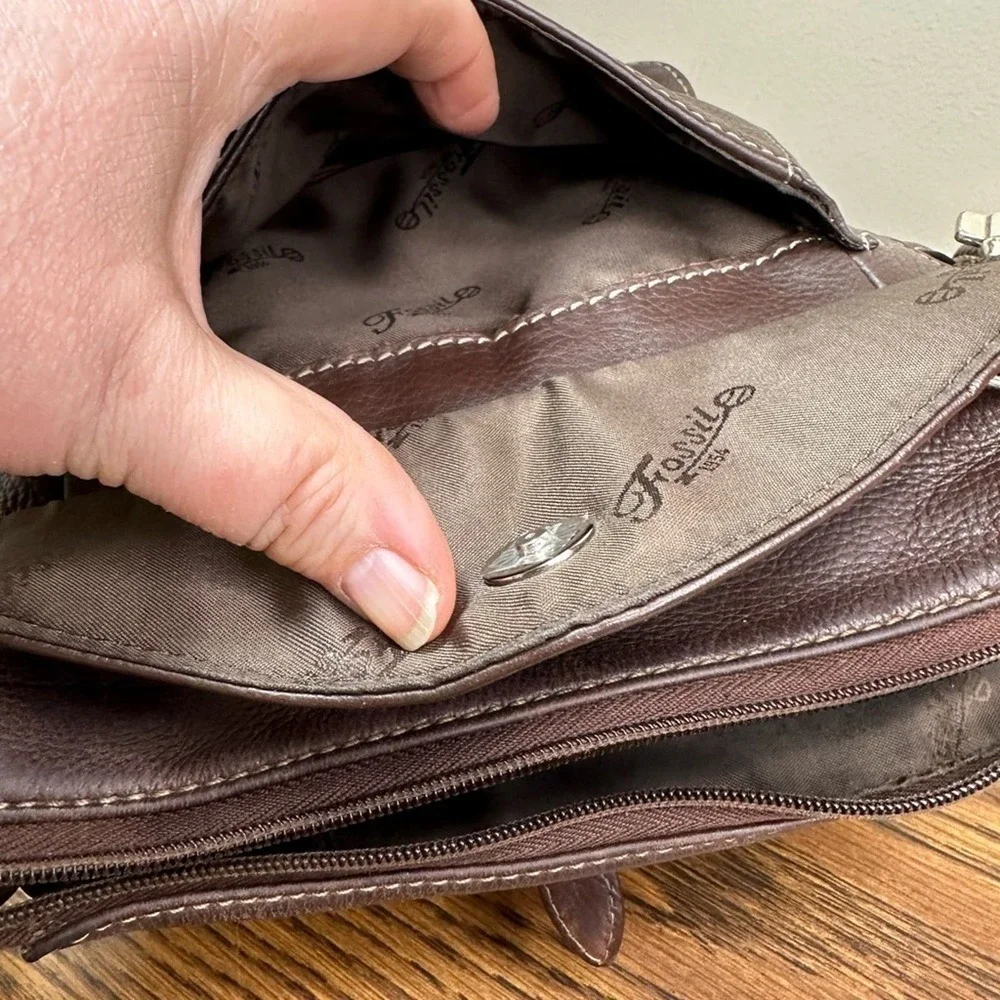 Fossil‎ Shoulder Bag in Brown Leather with Silver Hardware